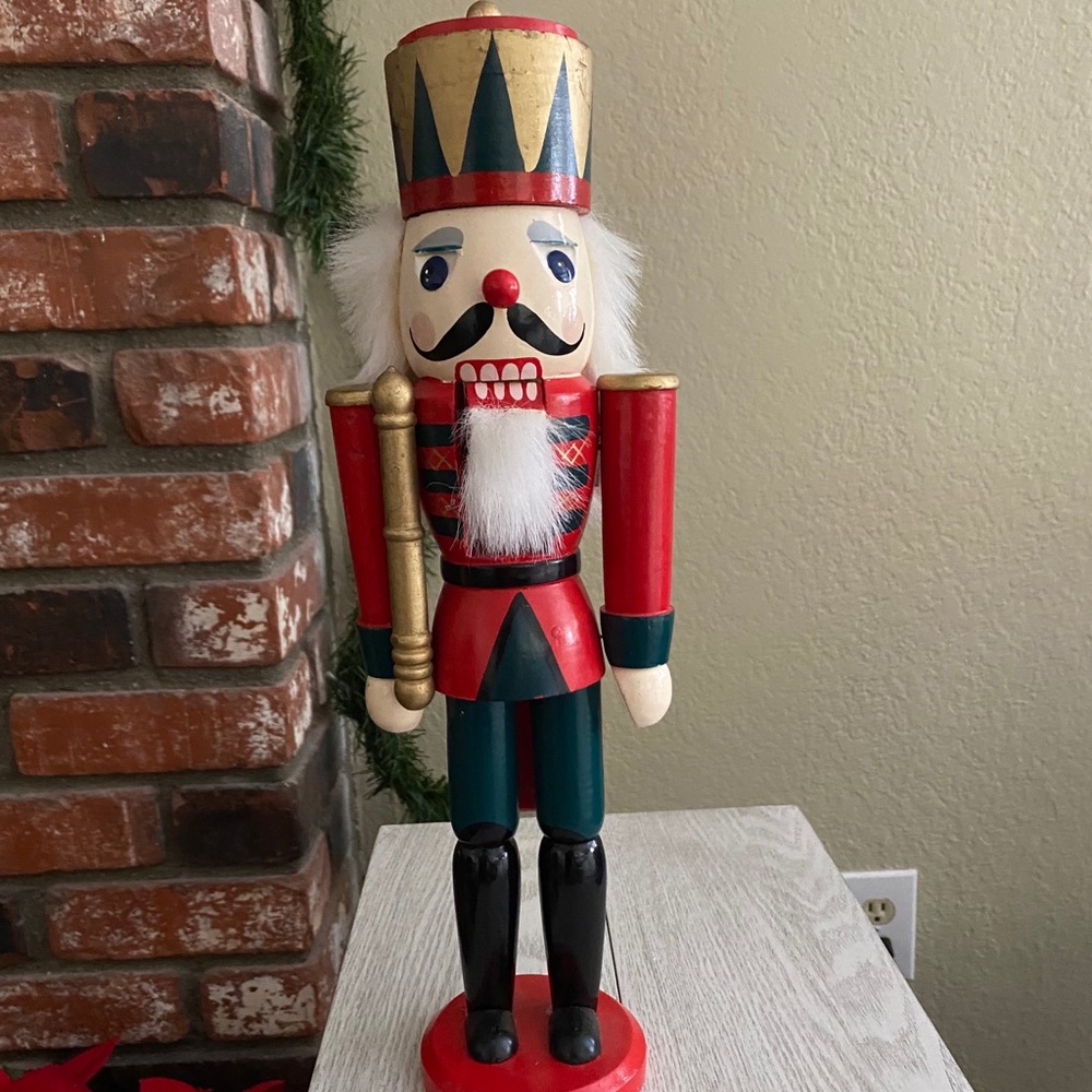 Xeryus de Givenchy vintage nutcracker